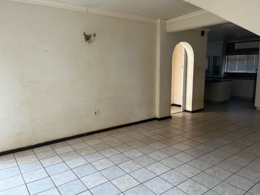 3 Bedroom Property for Sale in Wilkoppies North West